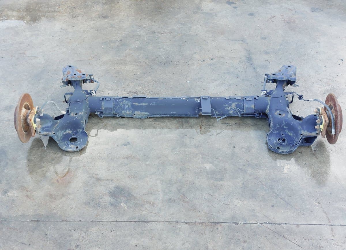 1607197180 Rear axle Beam PEUGEOT 2008 I (A94) (2013-2019)
