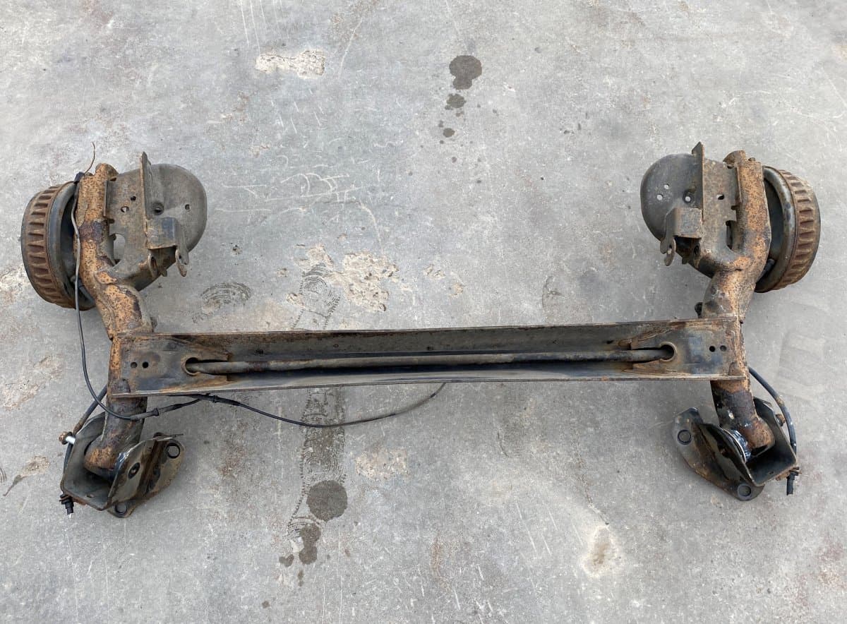 555114672R Rear axle Beam DACIA LODGY (2012-2022)