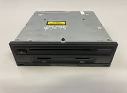VW 7P6035678B 86841-70W820 Radio VW TOUAREG II (7P) (2010-2018) — thumbnail 1