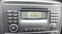 MERCEDES-BENZ A2518201079 Radio MERCEDES-BENZ R-CLASS (W251) (2006-2013) — thumbnail 1