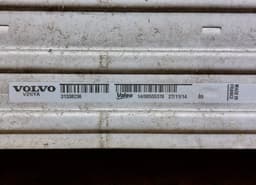 VOLVO 31332027 31338236 993880L 31353295 31383123 31383125 Radiator set VOLVO S60 II / V60 I (2010-2018) — thumbnail 4