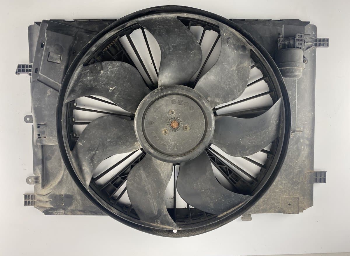MERCEDES-BENZ Radiator Fan Electric MERCEDES-BENZ C-CLASS (W204) (2007-2013)