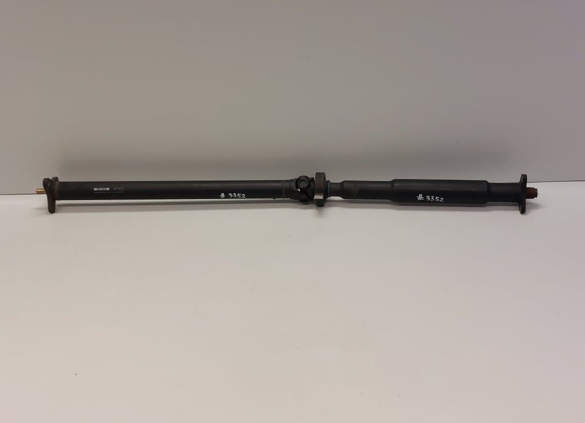 BMW 26108602572 26107615863 8602572-01 8602572 Propeller Shaft Complete BMW 3 (F30, F31, F34, F80) (2011-2019)