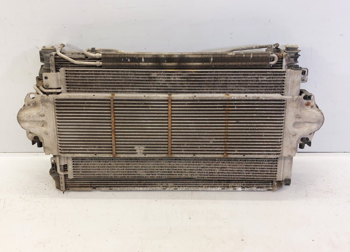 VW 7H0422847A M2014001 7H0820411E B7559008 7H0121253J Radiator VW TRANSPORTER T5 / MULTIVAN (7H, 7E, 7J) (2003-2015)