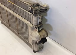 VW 7H0422847A M2014001 7H0820411E B7559008 7H0121253J Radiator VW TRANSPORTER T5 / MULTIVAN (7H, 7E, 7J) (2003-2015) — thumbnail 2