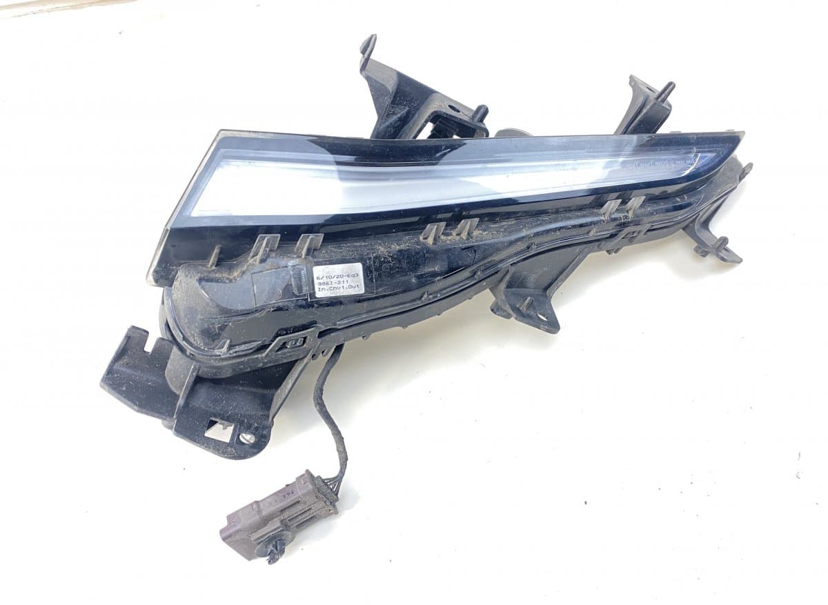 PEUGEOT 1638037780 Position Light front right PEUGEOT 508 II (F3_, FB_, FH_) (09.18-)