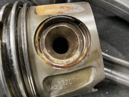 MERCEDES-BENZ A6420305220 A6420308317 A6420308217 Piston Kit MERCEDES-BENZ E-CLASS (W212) (2009-2016) — thumbnail 2