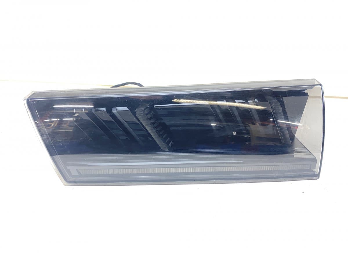 PEUGEOT 9813508180 Inner tail light, right PEUGEOT 508 II (F3_, FB_, FH_) (09.18-)