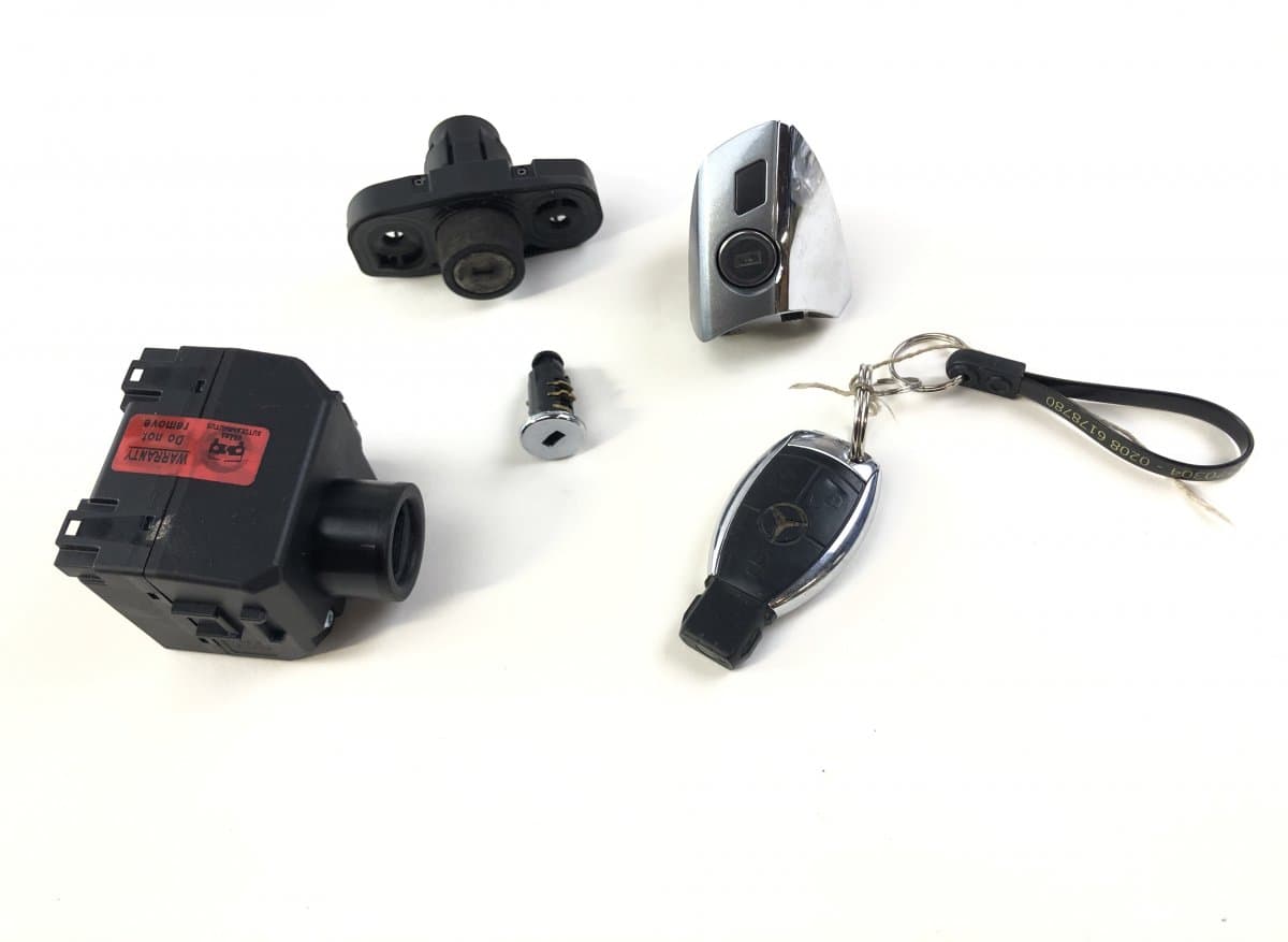 3300.2904 33002904 3300.2905 33002905 Ignition switch lock (ignition barrel) MERCEDES-BENZ S-CLASS (W221) (2005-2013)