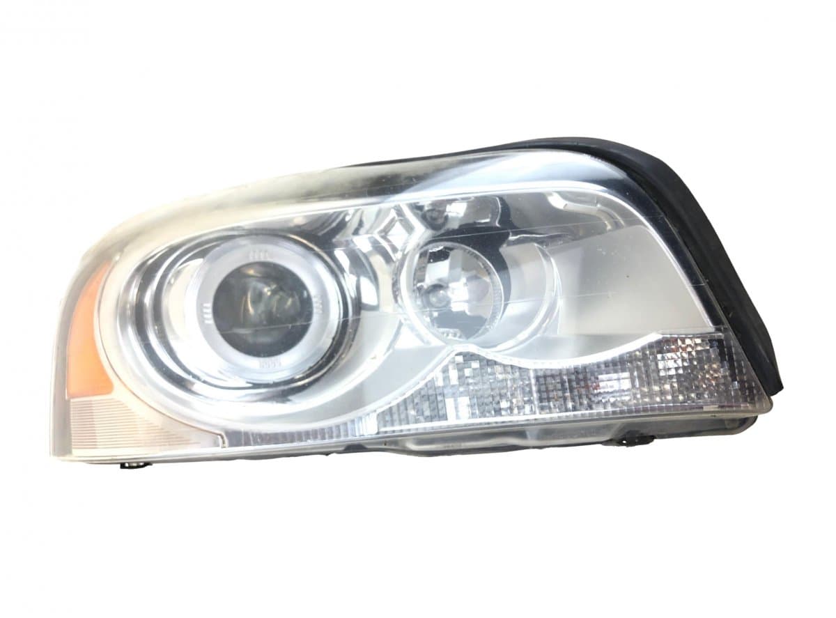 VOLVO 31290895 Headlight right VOLVO XC90 I (2002-2014)