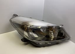 TOYOTA 8117052740 Headlight right TOYOTA YARIS III (XP130) (2010-2019) — thumbnail 1