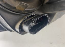 VW 030125430200 7E1941016H Headlight right VW TRANSPORTER T5 / MULTIVAN (7H, 7E, 7J) (2003-2015) — thumbnail 4