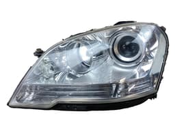 MERCEDES-BENZ A1648202159 Headlight left MERCEDES-BENZ ML-CLASS (W164) (2005-2011) — thumbnail 1