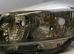 TOYOTA 811500D340 Headlight left TOYOTA YARIS III (XP130) (2010-2019) — thumbnail 2