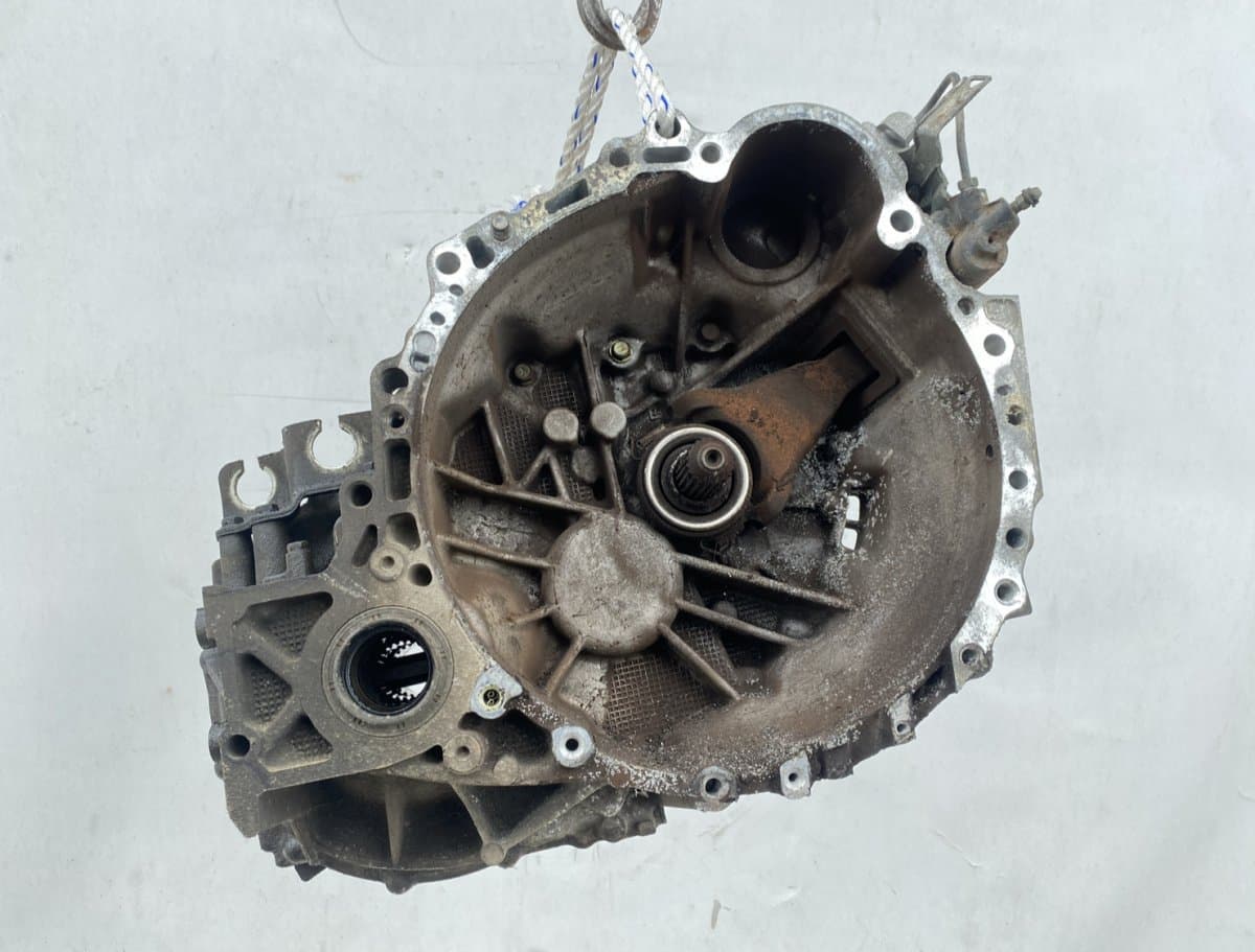 TOYOTA 303001E140 Gearbox TOYOTA COROLLA IX (E120) (2001-2007)