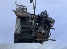 TOYOTA 3030020A90 Gearbox TOYOTA AVENSIS (T270) (2009-2018) — thumbnail 4