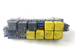 MERCEDES-BENZ 05045117 Fuse box MERCEDES-BENZ SL-CLASS (R230) (2001-2012) — thumbnail 2