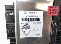 MERCEDES-BENZ 10091518 Fuse box MERCEDES-BENZ SL-CLASS (R230) (2001-2012) — thumbnail 4