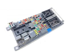 LAND ROVER LR042132 Fuse box LAND ROVER RANGE ROVER SPORT II (L494) (2013-2022) — thumbnail 1