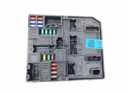 RENAULT 284B64601R Fuse box RENAULT ESPACE V (JR) (2015-2023) — thumbnail 2