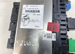 MERCEDES-BENZ 10091518 Fuse box MERCEDES-BENZ SL-CLASS (R230) (2001-2012) — thumbnail 4