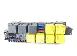 MERCEDES-BENZ 05045117 Fuse box MERCEDES-BENZ SL-CLASS (R230) (2001-2012) — thumbnail 2