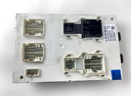 MERCEDES-BENZ 28509995 28507029 28610731 Fuse box MERCEDES-BENZ VITO / V-CLASS (W447) (2014-) — thumbnail 2