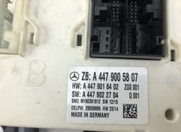 MERCEDES-BENZ 28509995 28507029 28610731 Fuse box MERCEDES-BENZ VITO / V-CLASS (W447) (2014-) — thumbnail 3