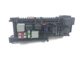 MERCEDES-BENZ A2319001504 Fuse box MERCEDES-BENZ SL-CLASS (R231) (2012-2020) — thumbnail 2