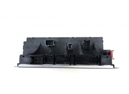 MERCEDES-BENZ 05045117 Fuse box MERCEDES-BENZ SL-CLASS (R230) (2001-2012) — thumbnail 3