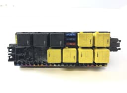 MERCEDES-BENZ 05045117 Fuse box MERCEDES-BENZ SL-CLASS (R230) (2001-2012) — thumbnail 2