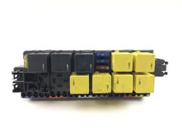 MERCEDES-BENZ 05045117 Fuse box MERCEDES-BENZ SL-CLASS (R230) (2001-2012) — thumbnail 2