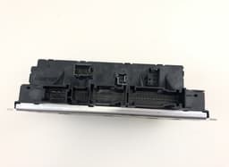 MERCEDES-BENZ 05045117 Fuse box MERCEDES-BENZ SL-CLASS (R230) (2001-2012) — thumbnail 3