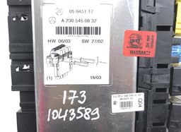 MERCEDES-BENZ 05045117 Fuse box MERCEDES-BENZ SL-CLASS (R230) (2001-2012) — thumbnail 4