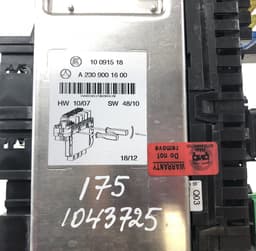 MERCEDES-BENZ 10091518 Fuse box MERCEDES-BENZ SL-CLASS (R230) (2001-2012) — thumbnail 3