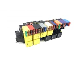 MERCEDES-BENZ 05045117 Fuse box MERCEDES-BENZ SL-CLASS (R230) (2001-2012) — thumbnail 1