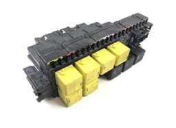 MERCEDES-BENZ 05045117 Fuse box MERCEDES-BENZ SL-CLASS (R230) (2001-2012) — thumbnail 1