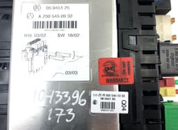 MERCEDES-BENZ 10091518 Fuse box MERCEDES-BENZ SL-CLASS (R230) (2001-2012) — thumbnail 4