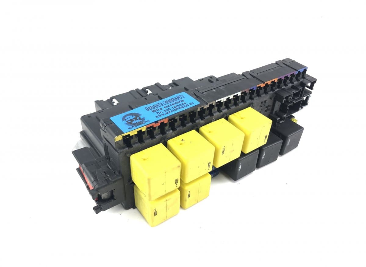 MERCEDES-BENZ 05045117 Fuse box MERCEDES-BENZ SL-CLASS (R230) (2001-2012)