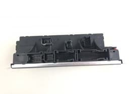 MERCEDES-BENZ 05045117 Fuse box MERCEDES-BENZ SL-CLASS (R230) (2001-2012) — thumbnail 3