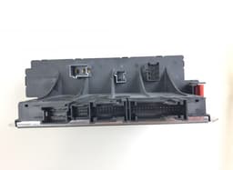 MERCEDES-BENZ 05045117 Fuse box MERCEDES-BENZ SL-CLASS (R230) (2001-2012) — thumbnail 3