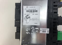 MERCEDES-BENZ 10091518 Fuse box MERCEDES-BENZ SL-CLASS (R230) (2001-2012) — thumbnail 3