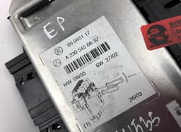 MERCEDES-BENZ 05045117 Fuse box MERCEDES-BENZ SL-CLASS (R230) (2001-2012) — thumbnail 4