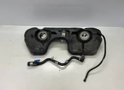 BMW 16117283798 16117188073 Fuel Tank BMW 3 (E90, E91, E92, E93) (2005-2011) — thumbnail 1