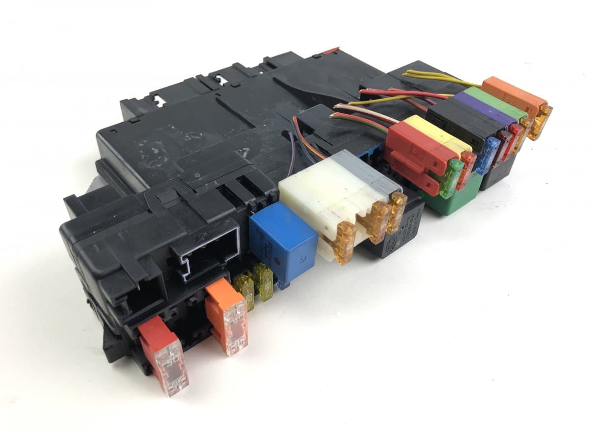 MERCEDES-BENZ 10091518 Fuse box MERCEDES-BENZ SL-CLASS (R230) (2001-2012)