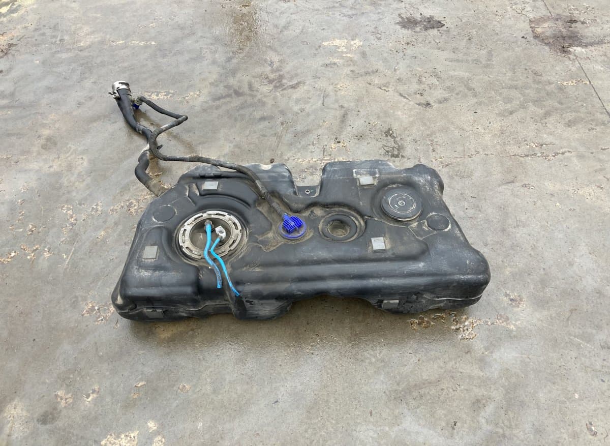 BMW 7348332 734833211 Fuel Tank BMW X1 (F48) (2014-2022)
