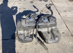 LAND ROVER WFE501350 Fuel Tank LAND ROVER RANGE ROVER III (LM) (2002-2012) — thumbnail 2