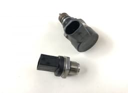 MERCEDES-BENZ 0281002927 A6420740284 0281002985 Fuel pressure regulator MERCEDES-BENZ ML-CLASS (W164) (2005-2011) — thumbnail 1