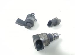 MERCEDES-BENZ 0281002927 A6420740284 0281002985 Fuel pressure regulator MERCEDES-BENZ R-CLASS (W251) (2006-2013) — thumbnail 1