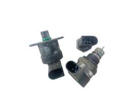 MERCEDES-BENZ 0281002927 A6420740284 0281002985 Fuel pressure regulator MERCEDES-BENZ R-CLASS (W251) (2006-2013) — thumbnail 2